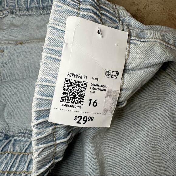NWT Forever 21 Plus Size Light Denim Drawstring 100% Cotton Jean Shorts Size 16 - Picture 7 of 8